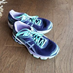 Asics 7.5 athletic shoes